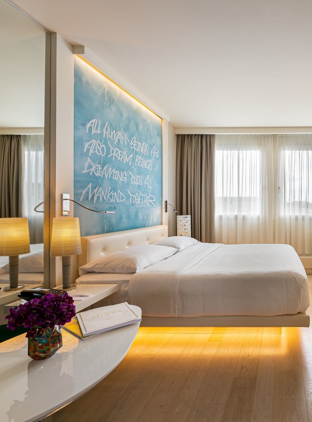 Hotel N'vY
