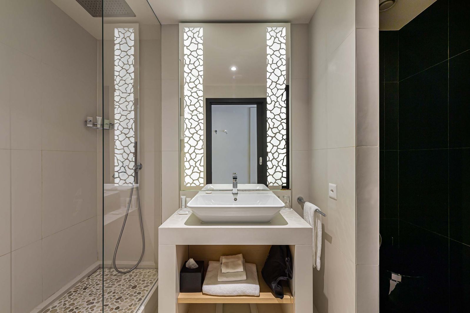Hotel N'vY - Standard-Zimmer