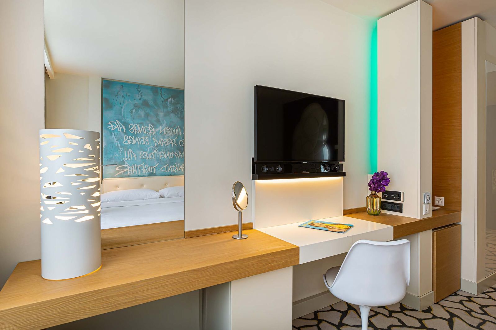 Hotel N'vY - Standard-Zimmer