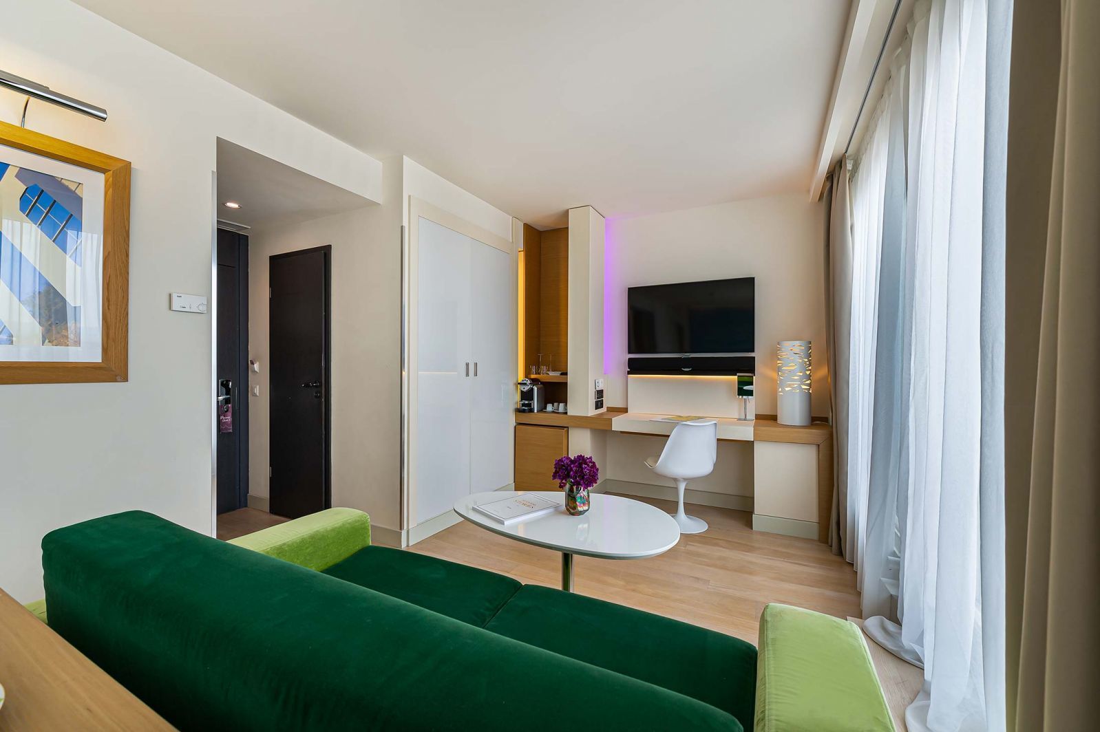Hotel N'vY - Junior-Suite