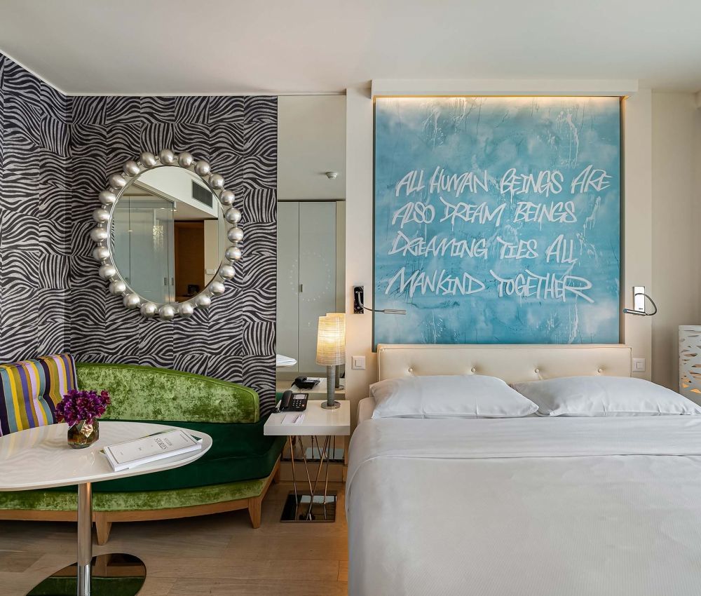 Hotel N'vY