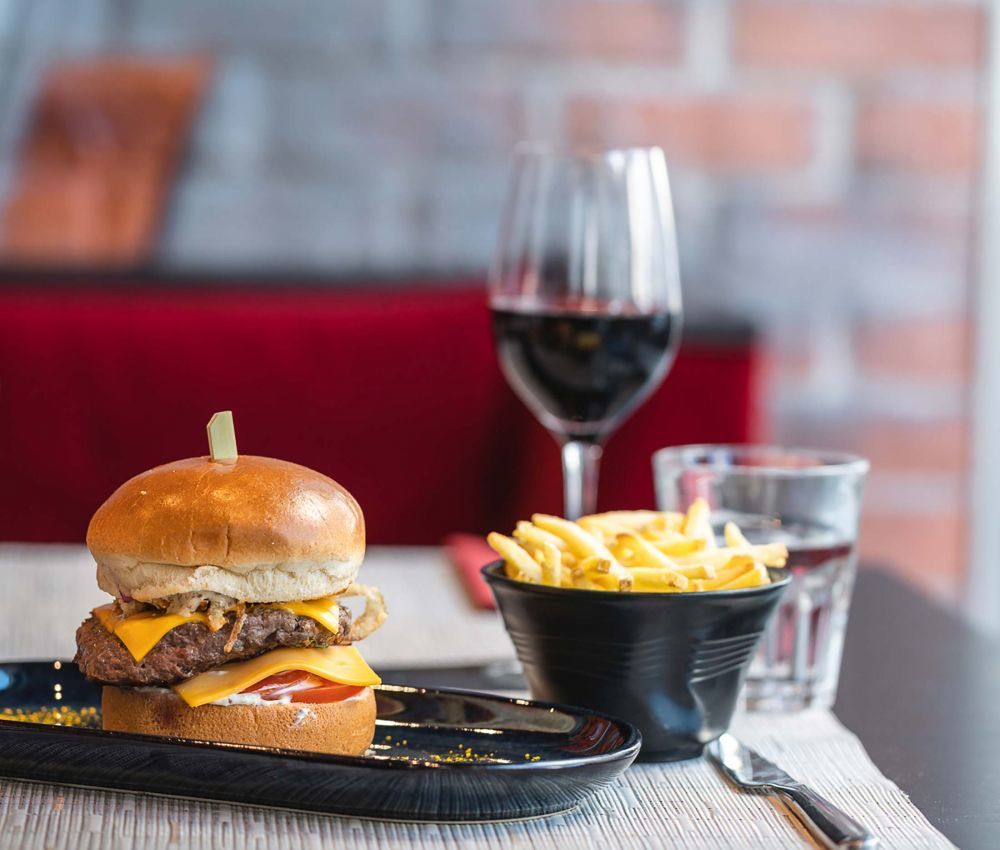 Hotel N'vY Geneva Urban Style Hotel Geneva Tag's Café